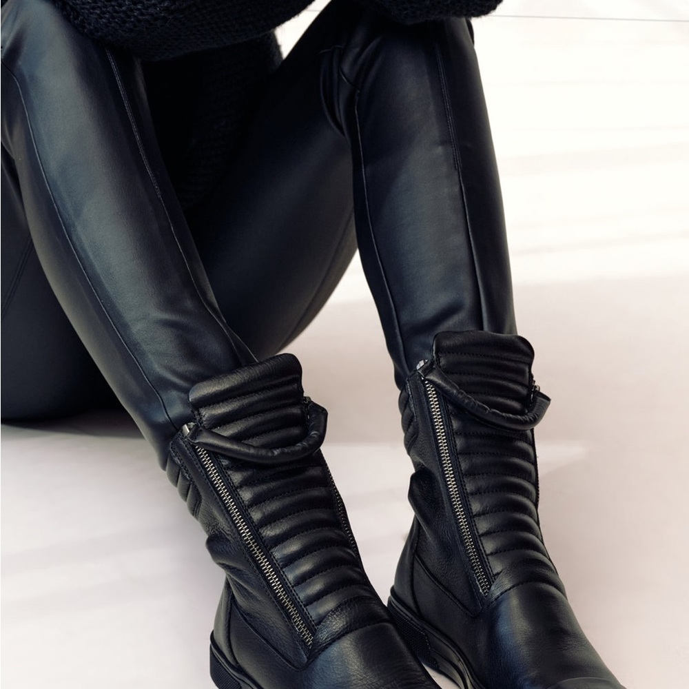 Marcella Women's Black Quilted Zip-Front Leather Combat Boots - Picture 5 of 7